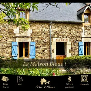 La Maison Bleue,authenticité, Nature, Simplicité, 2-5 Personnes, Sur Hébergement de vacances